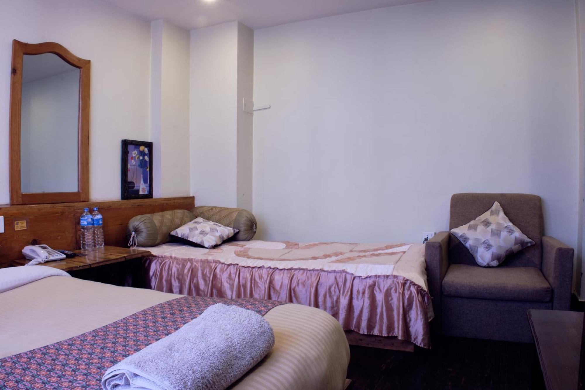 Hotel Shree Tara Kathmandu Exterior foto